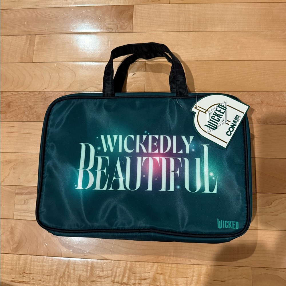 Wickedly Beautiful Bath Accessory Bag - Teal by Conair (Wicked Movie)
